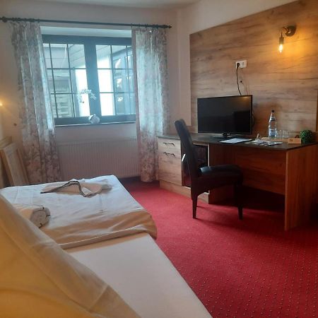 Hotel Haus Krone Bexbach Luaran gambar