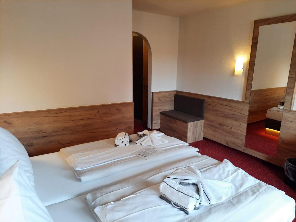 Hotel Haus Krone Bexbach Luaran gambar