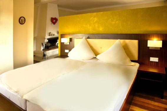Hotel Haus Krone Bexbach Luaran gambar