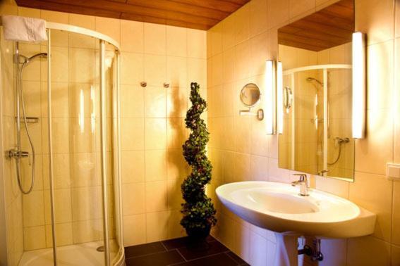 Hotel Haus Krone Bexbach Luaran gambar
