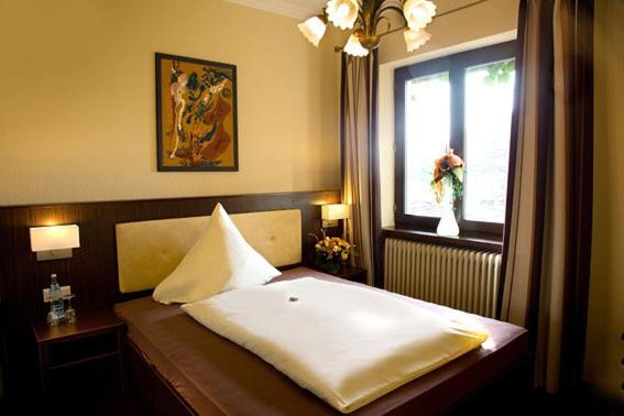 Hotel Haus Krone Bexbach Bilik gambar
